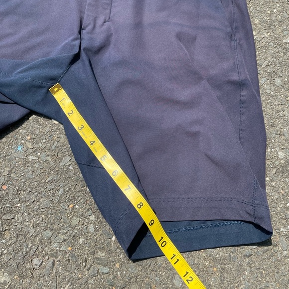 Men’s Lululemon Navy Blue Commission Shorts Size 32 - Picture 4 of 6